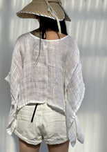 Load image into Gallery viewer, Mesh Linen Poncho -3 Colours

