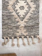 Load image into Gallery viewer, Bhadohi Cotton Rug
