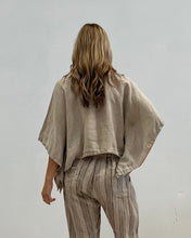 Load image into Gallery viewer, Stonewashed Linen Poncho
