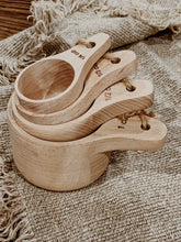 Load image into Gallery viewer, Natural Beech Wood Measuring Cup
