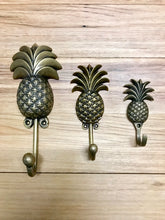 Load image into Gallery viewer, Brass Pineapple Hooks
