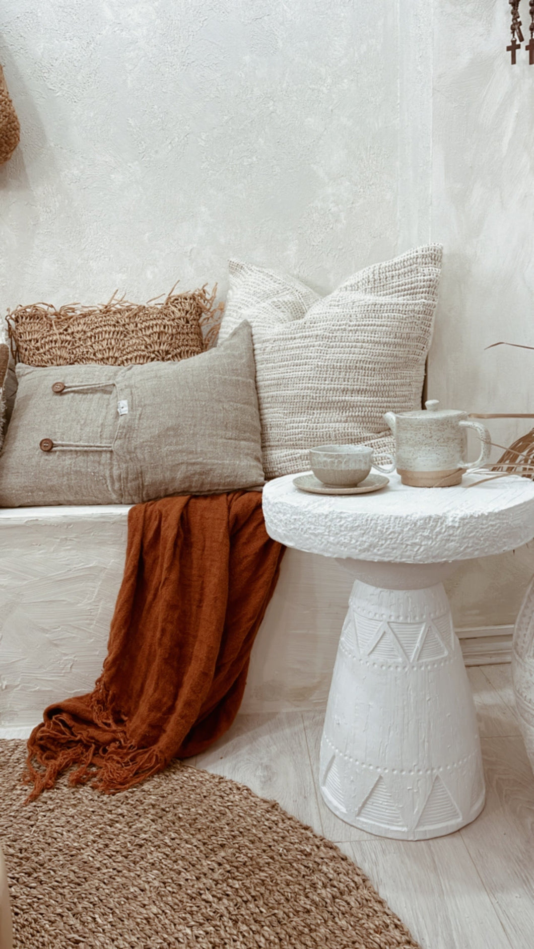 Rust linen Throw With Fringes