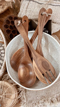 Load image into Gallery viewer, Acacia Wooden Salad server Set!
