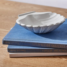 Load image into Gallery viewer, Scallop Shell Dish White
